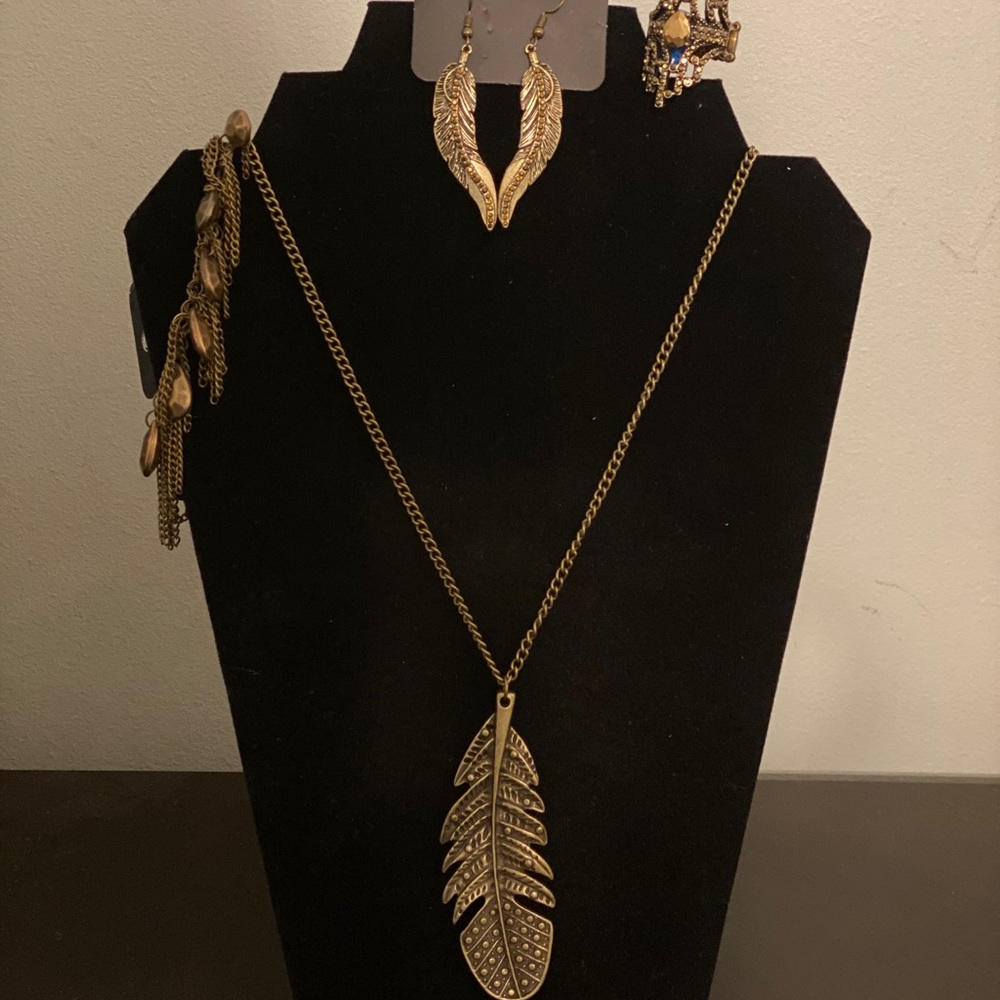 Bronze set
